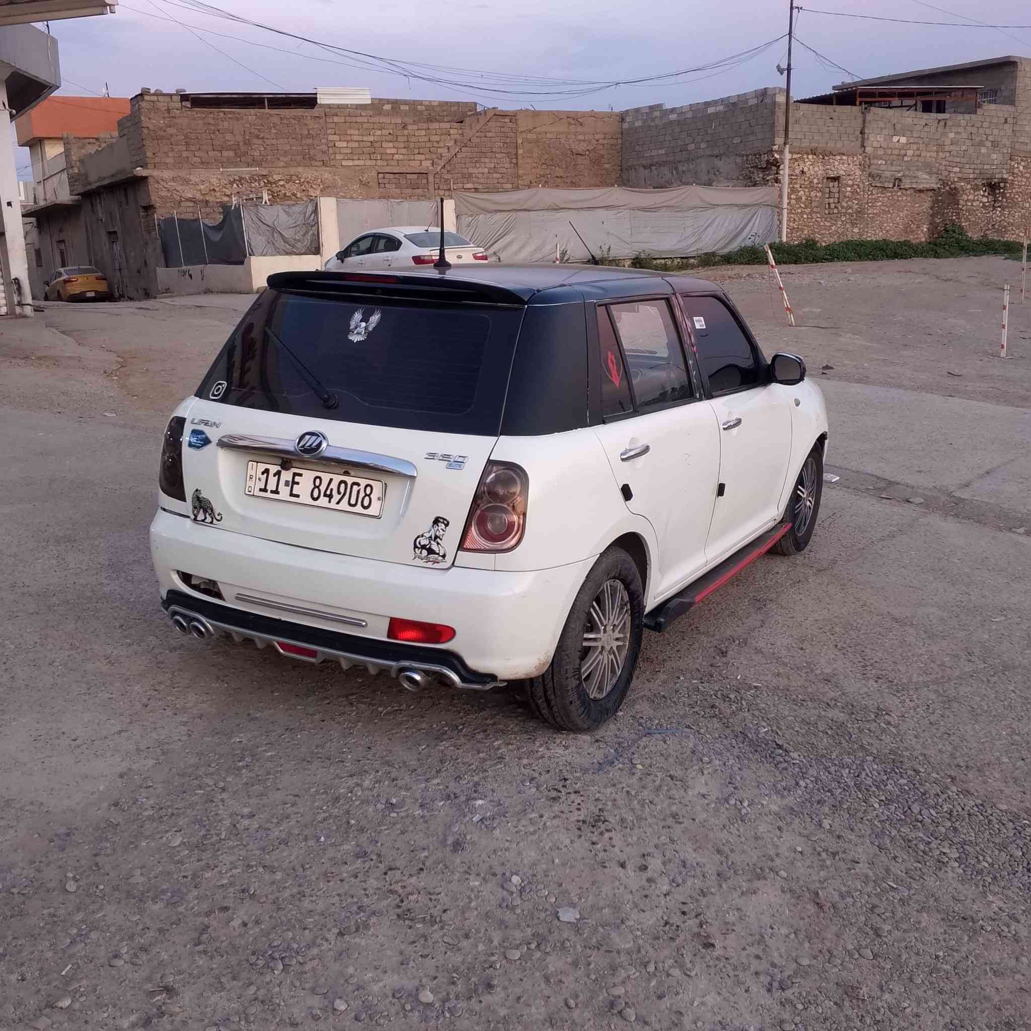 السلام عليكم ليفان للبيع محرك وكير شرط شرط التحويل والوكاله السعر 39وبيها مجال بيع مستعجل الشاري يتصل ***********/***********
