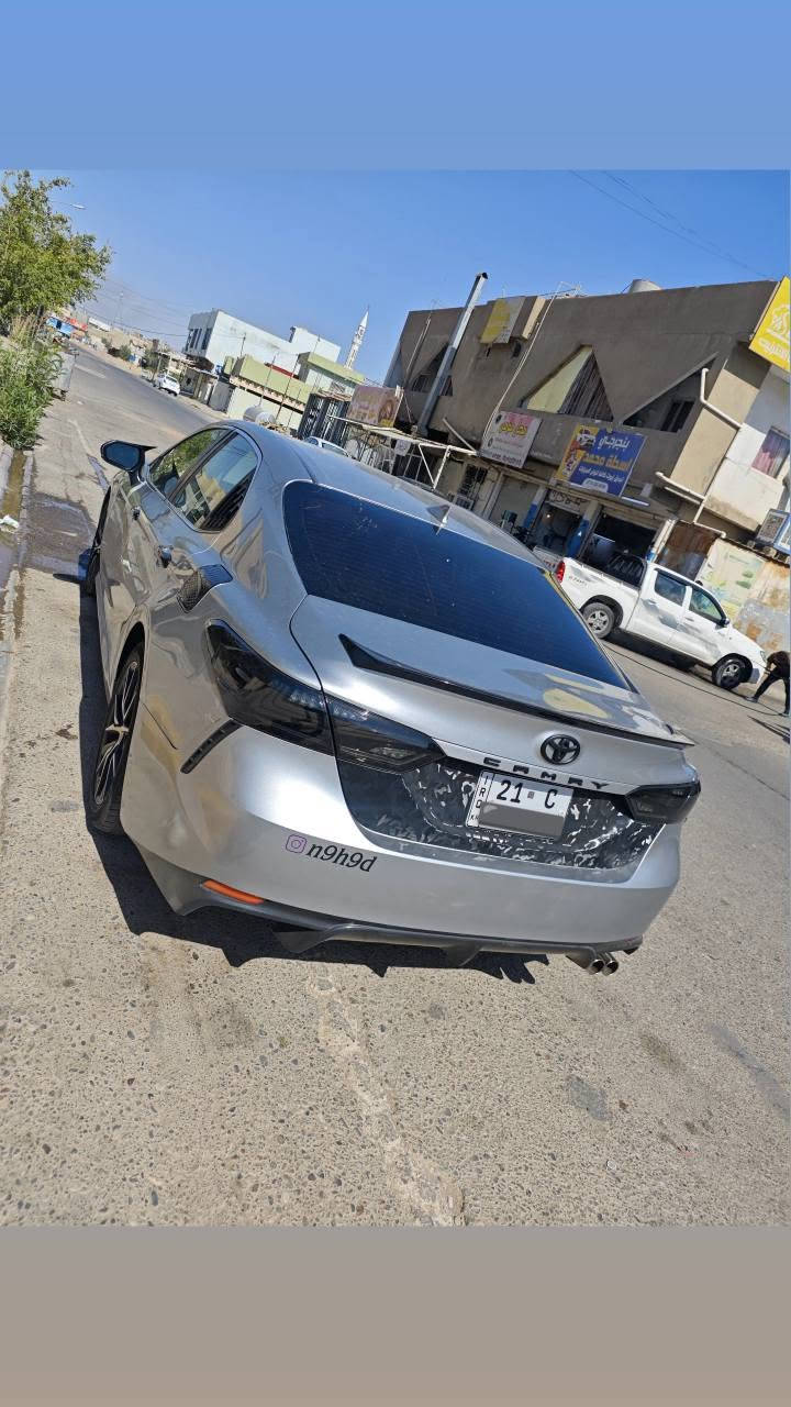 🚗 للبيع | Toyota Camry 2022 🇺🇸

🔹 2022/موديل
🔹 اللون: سلفر
🔹 وارد أمريكي
🔹 الممشى 87ألف ميل
🔹 رقم سليمانية وباسمي جاهزة للنقل

✅ السيارة بحالة ممتازة
فقط قطعة وحدة صبغ باب سكن 
بيها شخوط طرفين +تعديل بارد شبر 
✅بدون ايرباك بدون جيك انچن
المواصفات:
✔️ شاشة كبيرة
✔️ كاميرا خلفية
✔️بك لايت سموك متغير الوان 12مود
✔️ رادار أمامي
✔️ تحديد المسار (Lane Assist)
✔️ تحديد السرعة
✔️ 3 وضعيات قيادة
✔️ Sport / Eco / Normal
✔️ Auto Stop
✔️ مقاعد كهربائية
✔️ رنكات SE سود أصلية
✔️ مواصفات عديدة أخرى
السعر 178 ورقة 💲

للاستفسار واتساب
*********** كركوك, العراق
