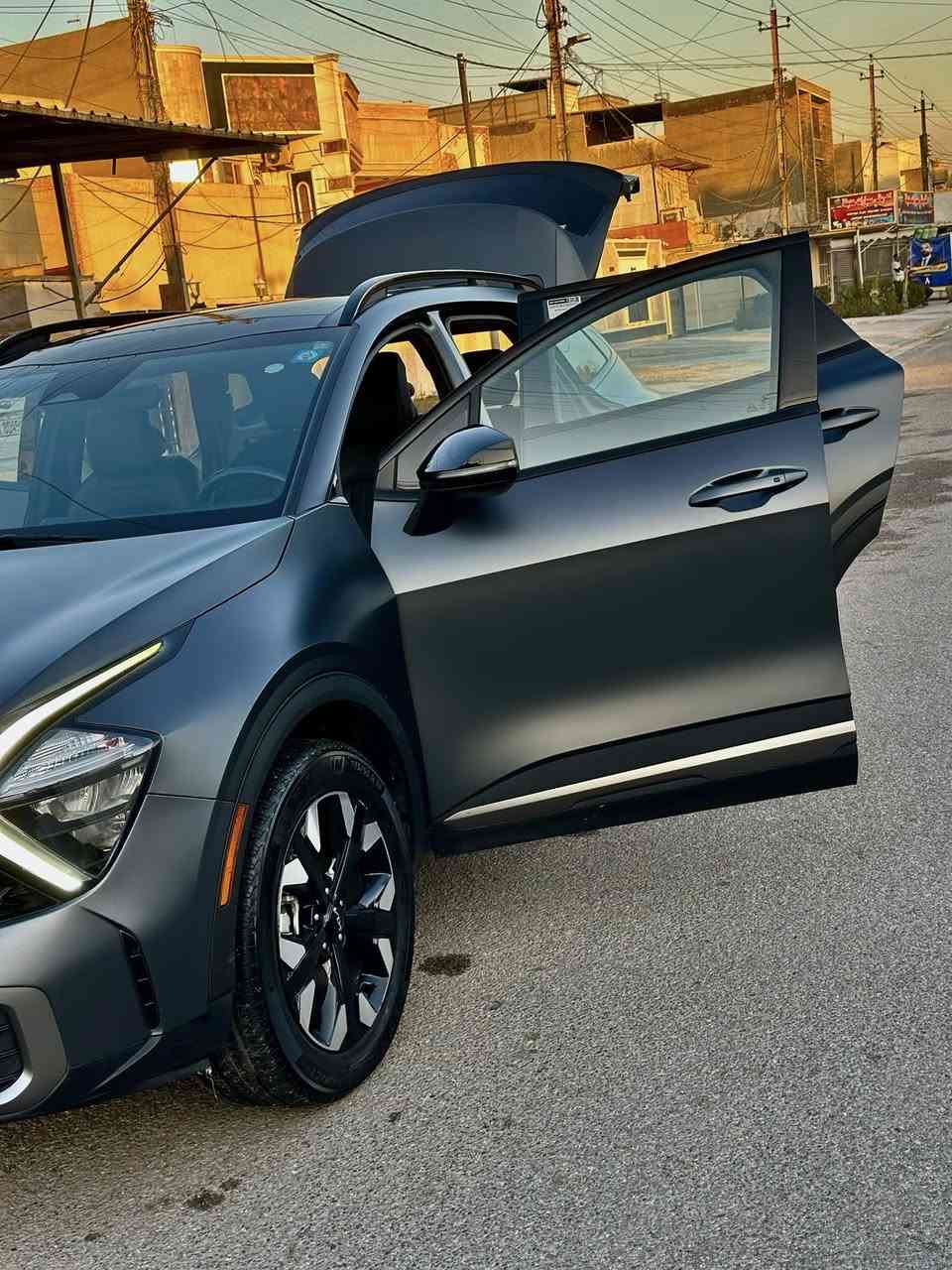 سلام عليكم
بيع مستعجل سياره مرقمه

ماكو سياره بهيج موصفات وبهيج حادث بهذا السعر

ك/ سبورتج موديل 2023 هايبرد رقمها بغداد 

حادث السياره بارد فقط بدون صبغ بدون تبديل

صور الحادث موجوده ويه الصور

لون السياره مميز طافي مات 

موصفات السياره فول اكس لاين

ماشيه 56 /م /ماشيه بمريكه مو اهنا 

سياره نضيفه حيل مكان السياره بغداد 

السعر 200 

حي العامل  اي ستفسار ***********
