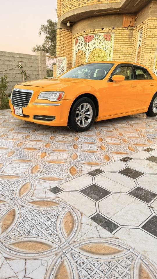 السلام عليكم ورحمة الله وبركاته للبيع اوبامه مديل 12 رقم بصره  السعر 145 السياره جديده او جاهزه بيهه حادث جاملق امامي فقط  العنوان ذي قار سوق الشيوخ ناحيت الطار ***********
