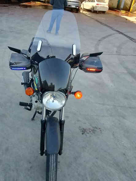 السلام عليكم شباب دراجه بوكسر مديل٢٣مرقم بغداد اسعر 1850بيه مجال بصيط مكاني بسمايه ***********
