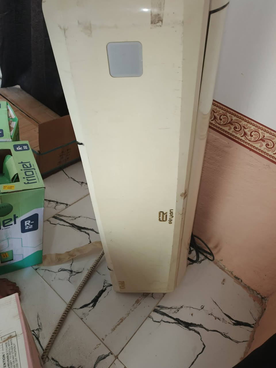 يالله يتوفر لدينا سبالت 2 طن مستخدمه للبيع نضافه ميه بلميه وبأسعار مناسبة جدا للاستفسار الاتصال على الرقم التالي 
***********
المكان حي العسكري شارع المسبح مقابل الجسرين
