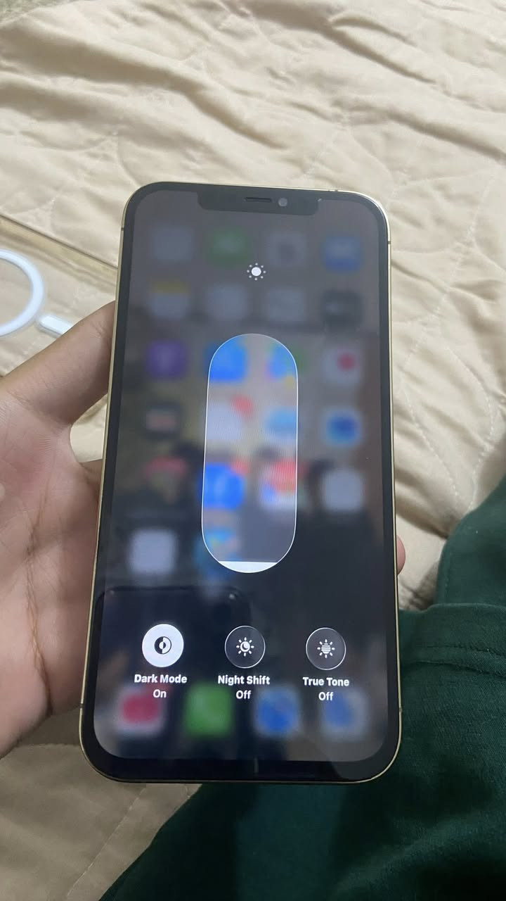 iPhone 12 pro max 128G مراوس فقط


**إذا كنت صاحب هذا الإعلان وتريد حذفه لأي سبب، رجاءا أرسل رسالة إلى الدعم الفني**