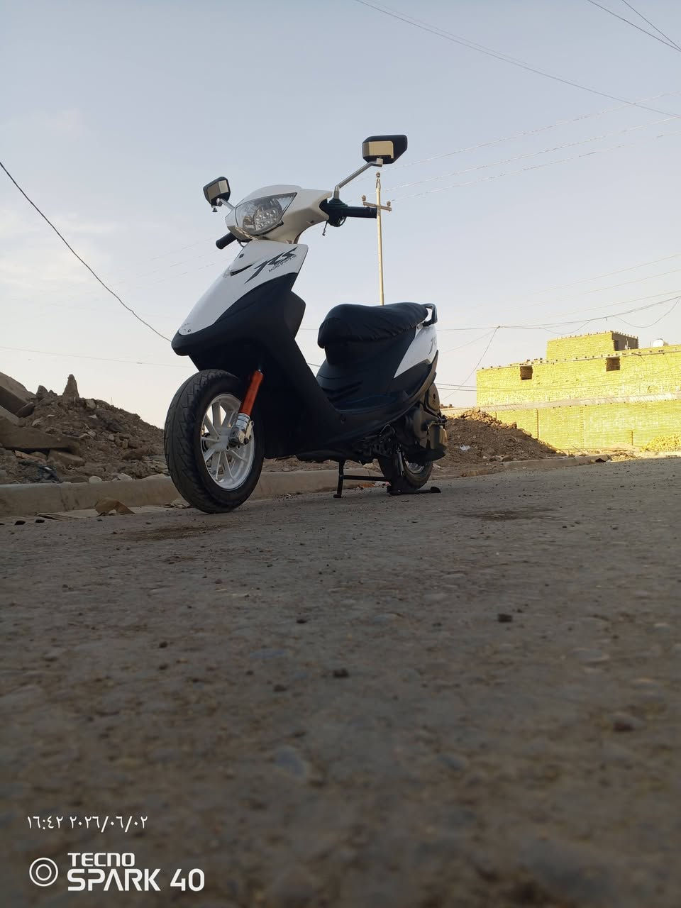 بالعماره اتصل على هذا الرقم 600 75 ابويا مجال قليل
***********
