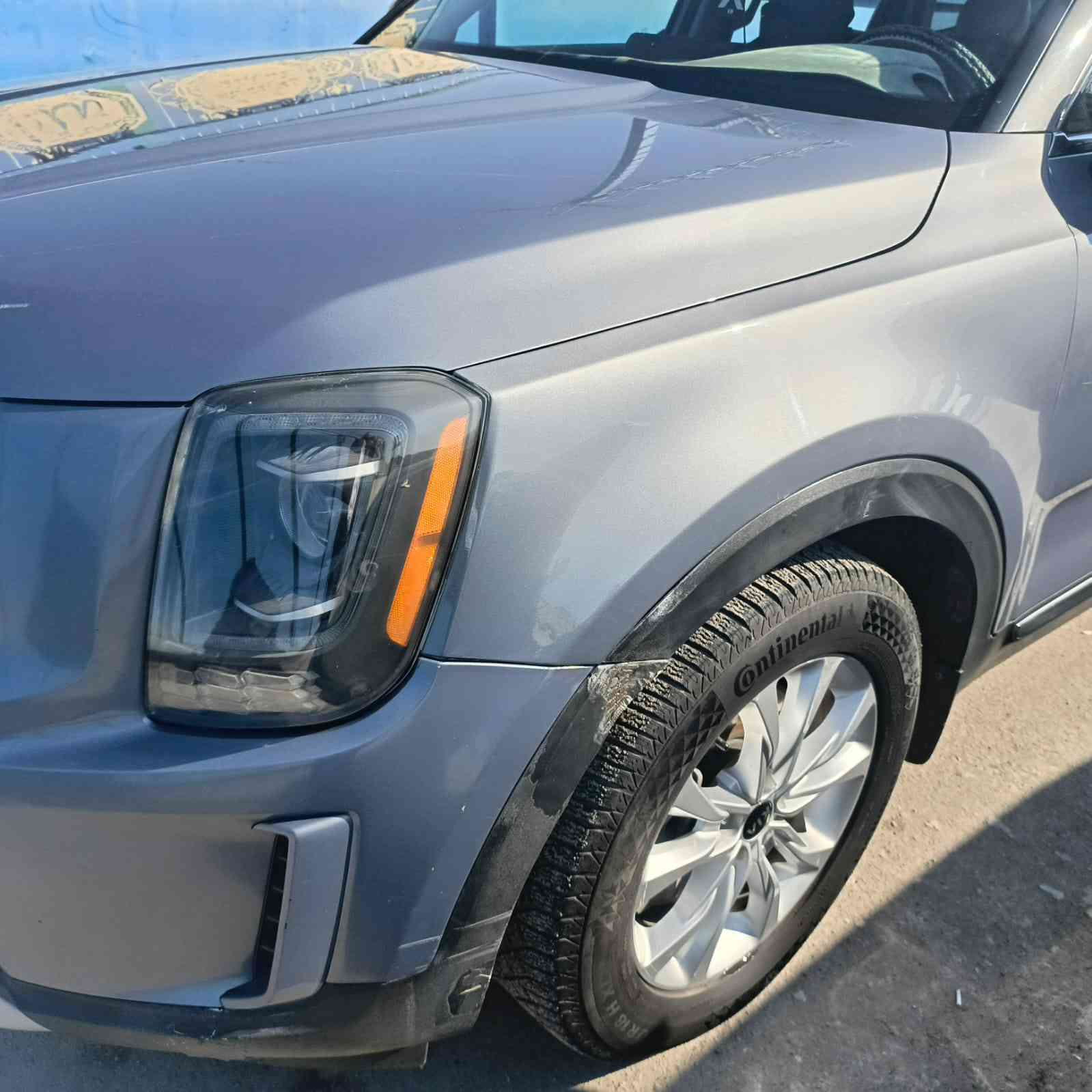 سلام عليكم
سيارة كيا تلورايد للبيع 
اللون رصاصي بحري
الموديل 2021
الفئة LX
المساحة المقطوعة 80 الف كيلو
الحادث جاملغ وبنيد متبدلات
بيه باب خلف الراكب حادث في العراق  التصليح درجة أولا 
مواصفات ومميزات السيارة 
سايد بريك بصمة 
حساسات خلفية 
رادار امامي 
مانع انزلاق 
تشغيل عن بعد
وبقية مواصفات معروفة لهذه الفئة
رقم بغداد مشروع وطني
السيارة موجودة في البصرة 
السعر 240 ورقة وبيه مجال 
الإتصال على الرقم 
***********
