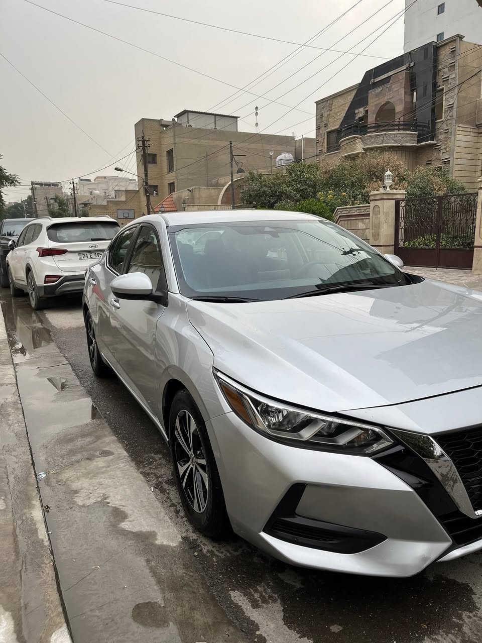 السلام عليكم ..

للبيع نيسان سنترا فئة SV موديل ٢٠٢٣ جاهزة اي نقص مابيها 
مواصفات السيارة بصمه ويل كب رادار امامي وجانبي وتحديد مسار
الحادث سطحي بدون دواخل كما موضح في الصور ادناه بيها جاملغ امامي ايسر مبدل بلادي نفس اللون ولايت امامي ايسر مبدل بلادي وبنيد مبدل ومصبوغ .. يعني فقط البنيد صبغ 
سستم ايرباك راجع بلادي ستيرن وبرده 

السيارة ترقيم جديد وبأسمي السنوية 
السعر المطلوب ١٥٠٠٠ $ وبيها مجال بسيط 

مكان السيارة بغداد العرصات للأستفسار ***********
