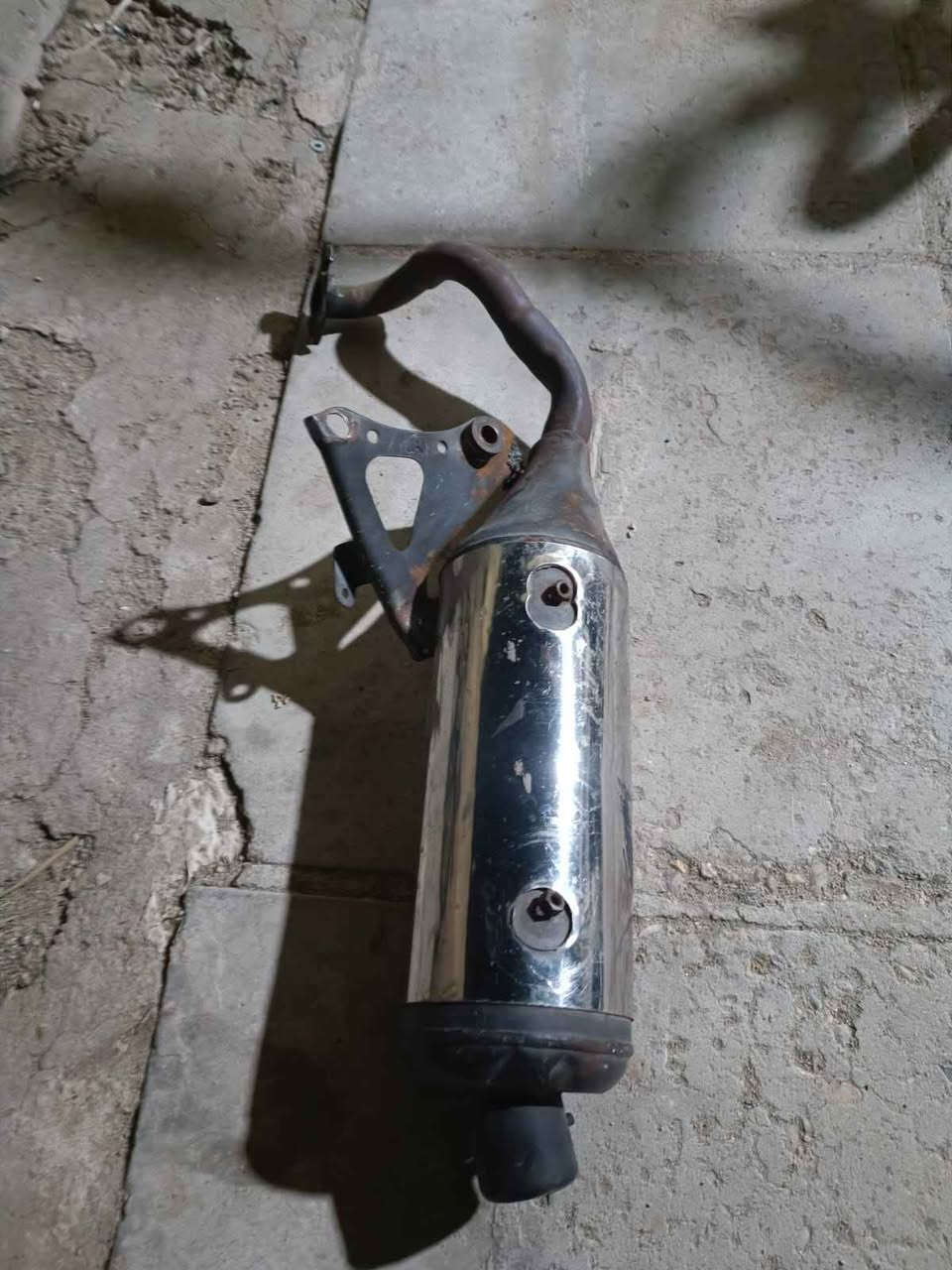 السلام عليكم 

كزوز دراجة ياماها اكزز اصلي مال بالة للبيع 

اخرس صوت ناعم كلش بلادي بعد مايحتاج اسولف 

مكاني البصرة الجنينه 

***********
السعر 30 الف البصرة, العراق
