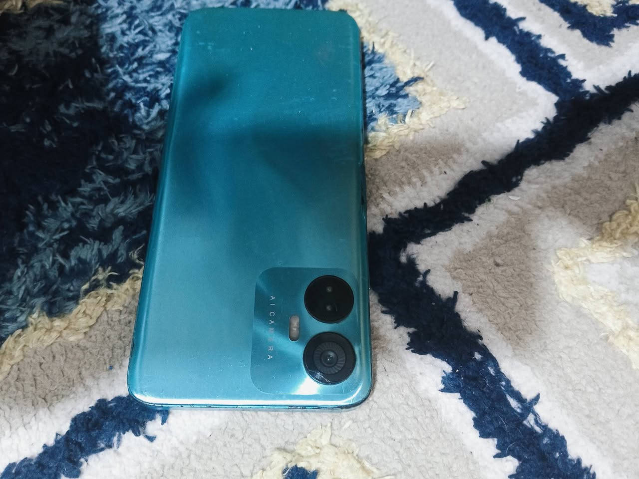 جهاز itelVION5PIus
مبدل شاشه اصليه لون ازرق.
جهاز نضيف كلش السعر 100.
العنوان رمادي رقم ***********.
