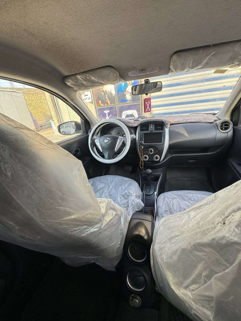 السلام عليكم 
نيسان صني مصري 
موديل 2023
رقم بابل شرط تحويل 
ماشيه 76 الف كيلو 
اربع جام
شاشه 
كامره
قطعيتن تبريد 
مواصفاته معروفه 
مكفوله كفاله عامه 
مثل ماموضح بالسونار
دواخل مدوشمه 
تخم تاير وويل بريجستون حجم 14 
مثل ماموضح بالسونار 
مكاني الحله 
السعر 115 وبيه مجال بسيط 

***********
