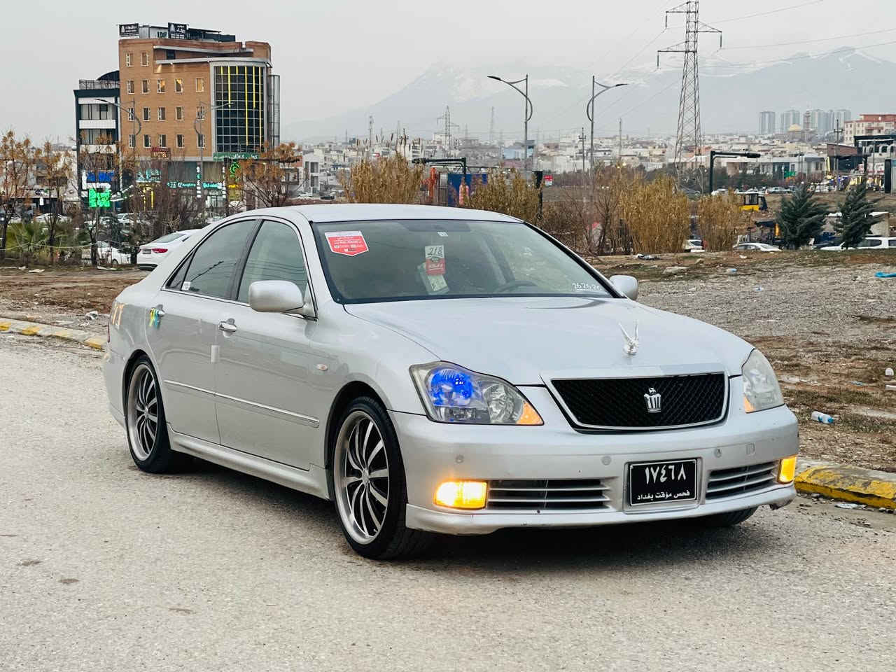 تويتا كراون شاهينه
براوه براوه 
٢٠٠٥ 
سپؤرت
١٨٢
بئ دوكه ل
بئ ته قه و ره قه 
ناو ره ساسي 
كوشن كاره با 
سوكان كاره با 
كاميره
بي ليدراويً
مالي دؤسته 
چوار ويلو تايه يه ي جواني له سه ره 
مالي دؤسته 
سعري ٤٥ گه لا 
شوين سليمانى 
*********** السليمانية, العراق
