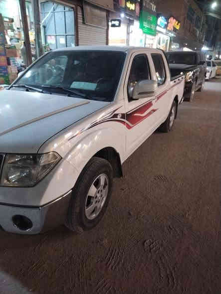 السلام عليكم  نيفاره مديل 11مكفول سياره جاهزه مابيه نقص حداد جديد تيرات جدد مابيه اي 
***********
