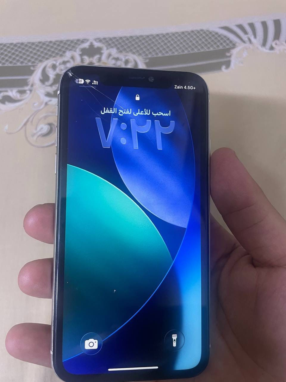 ارخص نطيحه بالسوك
11 عادي ذاكره 64 بطاريه مبدله شاشه مبدله فيس ايدي شغال شاشه بيها فطر بسيط واضح بالتصوير كامره خلفيه واكفه  ضهر مكسور جهاز اتصال تكنيك ‬كله شغال السعر 100 وبي مجال بسيط مكاني بغداد البياع تقاطع درويش للاستفسار  0781 362 3004
