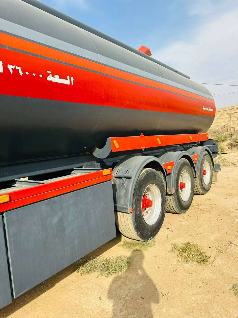 سلام عليكم سياره سكانيا للبيع موديل 1995 كير محرك شاصي كلو بشرط رقم دهوك سنويه لل 2029 طوناج مجدد قبل شهر جيبي اس تانكي بولون سعر 210 وبيها مجال مكان الشركاط لل اتصال ***********
