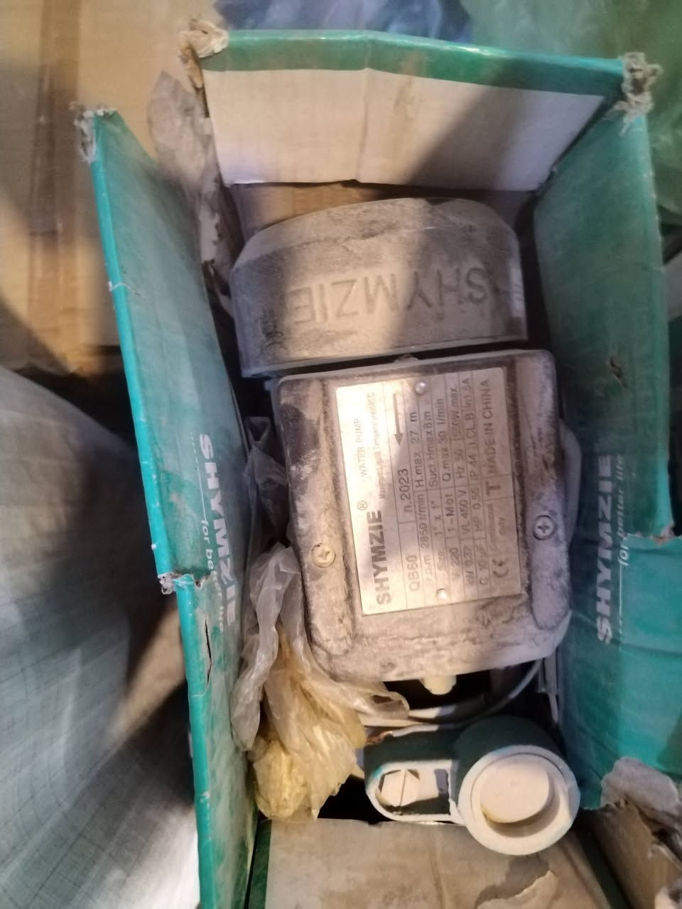 عرض خاص ماطور ماء ماركوس وبسعر الجملة ٢٥٠٠٠ فقط تجدونها في محلات الصالح الشارع العام مقابل محطة وقود الدور هاتف ***********
