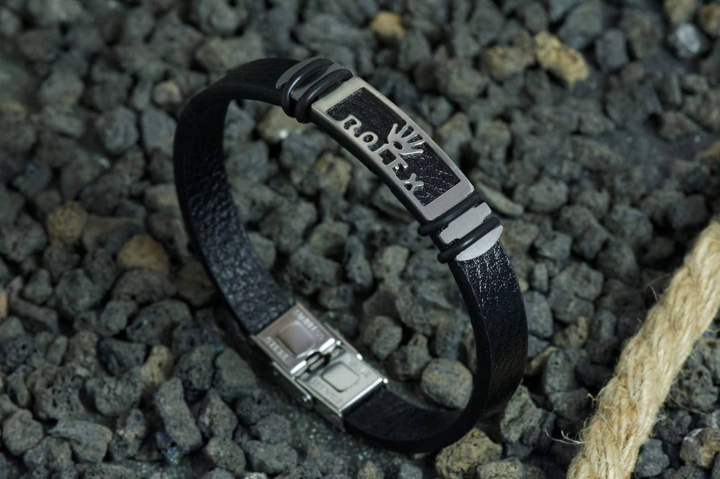 مجموعه من السوارات الماركه عروض والاسعار 🔥🔥🔥
متوفر جميع القطع
للاستفسار خاص
🎁بكجات هدايا تنفيذ حسب الطلب
📿اكسسوارات نسائي رجال هدايا
✅️فضه صياغت اسماء وحروف حسب الطلب
✅️حفر ليزر حسب الطلب
✅️اراكيل الكتروني اراكيل عادي
✅️تجهيز هدايا حسب الطلب
✅️تتوفر خدمت توصيل جميع المحافضات 
حي العامل مجاني
 هاتف ***********🔥
