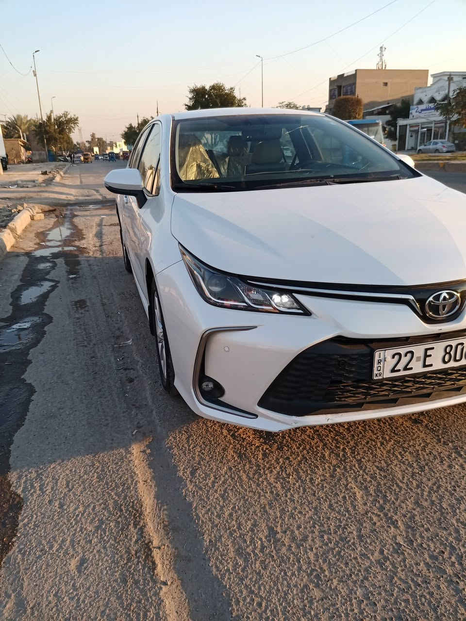 السلام عليكم كورولا للبيع ساز
موديل 23 
ماشي 60 بلاديه كل شي ما بيها الوانها بغداد مدينه الصدر عندي بي وكاله تحويل سعر168 ورقه ***********
