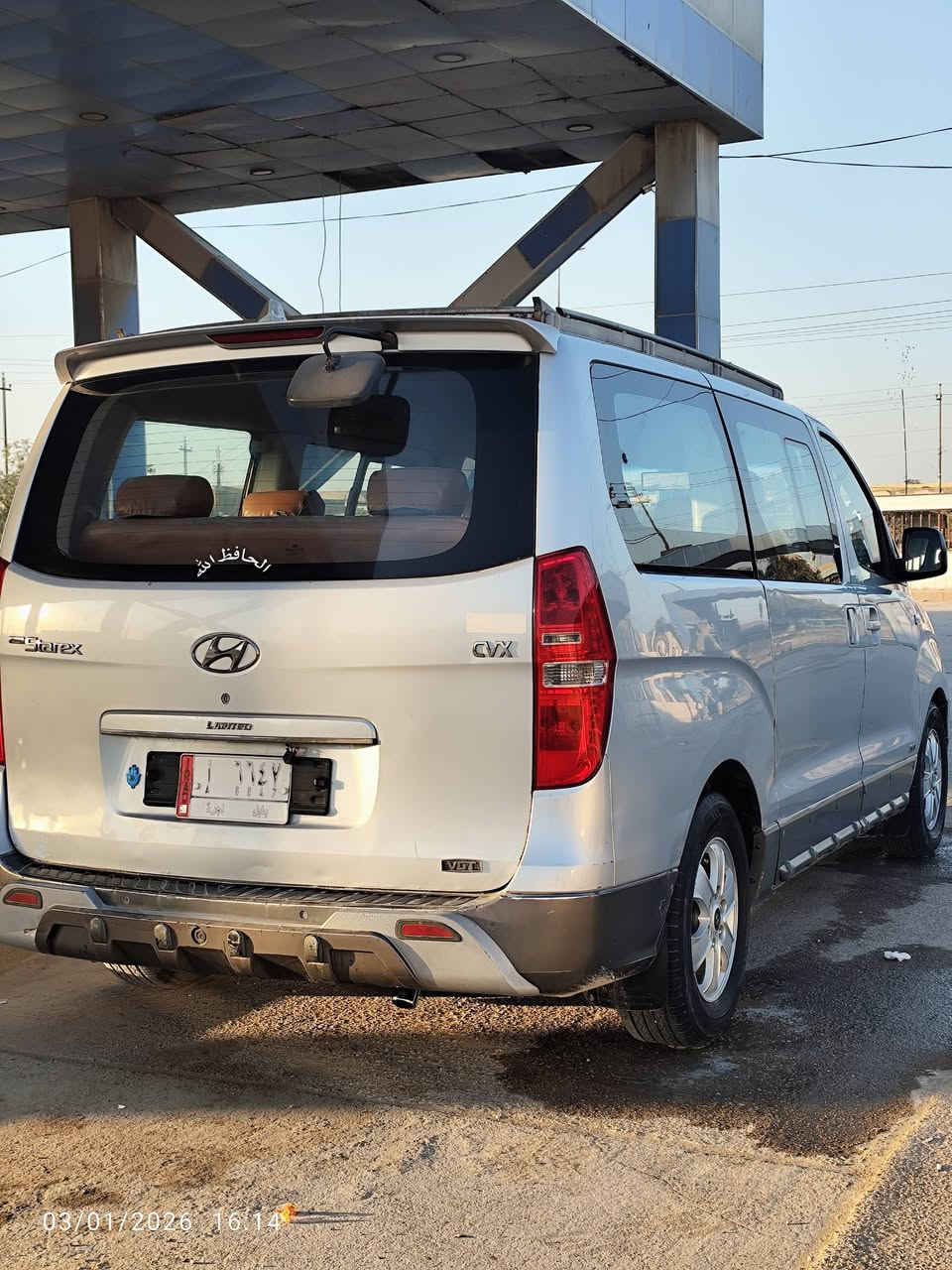 السلام عليكم شباب ستاركس مسكر  اصل 2008للبيع  السياره جاهزه عل الاخير مكينه 7سورنتو صار تقريبا 4اشهر شاده يم حسين عطيوي ابو الشوملي  تخم تاير باتري جديد رقم بابل تحويل ثاني يوم  بيه ضربه جوه قبق الكاز شبر وجاملغ مبدل وبنيد كصه   وبيه خياسات قليله ذاكر كلشي لاتكلي شبيه السعر 130وبيه مجال للشراي المو شراي لايتعبني  ***********/*********** مكاني بابل الحمزه الغربي
