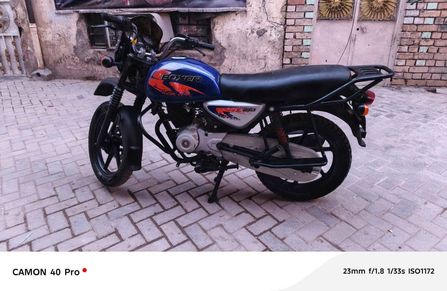 السلام عليكم شباب دراجه بوكسر 2023 دراجه اوراق كامله مكاني بغداد الدراجه عطل بها فقط السلف الكامله واي نقص ما بيها سعر 1,400, الدراجه حلوه وناعمه ***********ال*********** واتساب والثيران كارت
