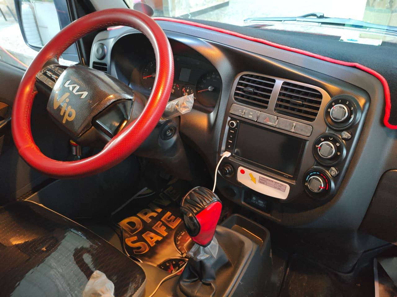 السلام عليكم للبيع عموشه بنكو كفاله عامه ايرباكات شاشه كامره بلاديات البجم سستم كامل موديل 2024  ماشيه 30  السياره بلاديه  مكان بغداد حي المكاسب  السعر 168 وبيه مجال ***********
