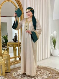 عبايات العيد • مع وشاح • مقاسات M/L/XL/XXL