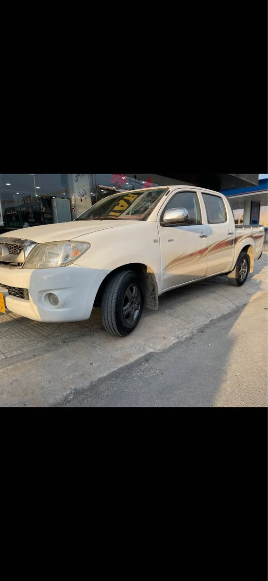 پيكاب مه رزيه ده بل قه مه ره ٢٠١١ ناوسؤر بيلادى له سر ساغه پارچه ره ش بي ده حم و ليدران گير مه كينه ته قه ده نگ هه مو گيانى به شه رت دينارك مه سره فى نيه دارو به ردى به شه رت  *********** سوران, أربيل
