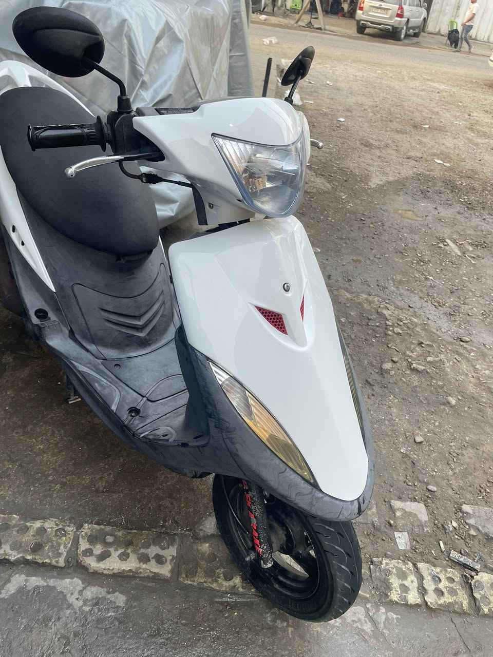 السلام عليكم ماكس عدله للبيع مال جناي قبل ٣اشهر نازله رمبه  المكينه ما مفتوحه كفرات ابلادي الدراجه ياباني نازله ابدبي ويه حاويه سكانس وتي ماكسات  السعر مليون وبيه مجال  بسيط الرقم *********** شغال واتساب
