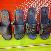 معطر نسائي الاصلي  تعبئة الكارتون 24 زوج سعر الكارتون 30 الف  📲 قناتنا...