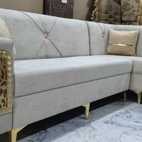 ديوان • جديد • ٥ امتار