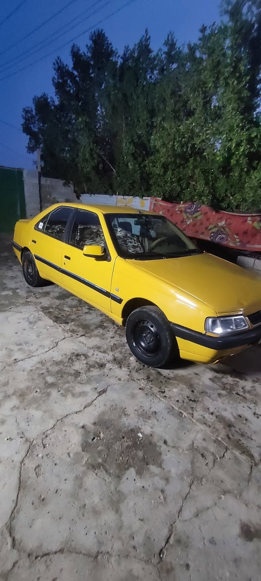 بيجو 405 لميس 12 سنويه ل 28  سياره مصنوعه عن جراد شرط تخم تاير باتري حدادين تبريد السياره عوزه بطاين بوب 
لا توجد ظربه شرط  السعر 32 بي مجال تفاصيل اكثر  اتصال ***********
