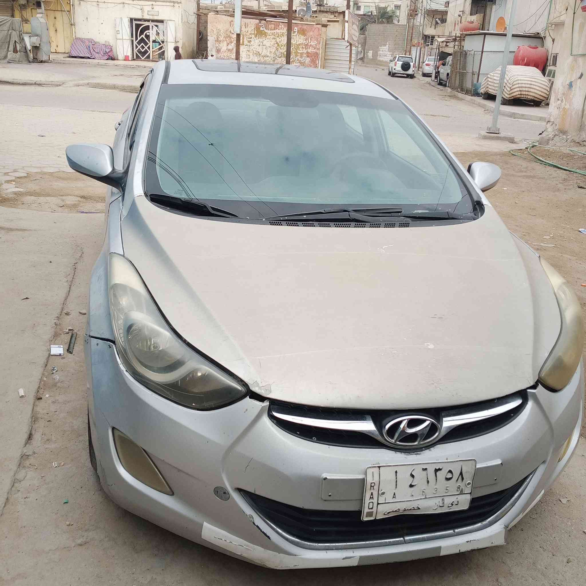 سياره النترا موديل ١٣ وارد امريكي اللون رصاصي سنويه ٢٧ باسمي رقم ذي قار بيه ضربه شبر بالبنيد  البصره /الموفقيه 
السعر ٧٥ كير عادي ***********
