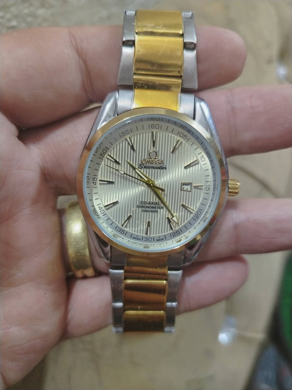 ساعه ماركه اوميكا كلش حلوة وراقيه منفذ،شهري مقاومة للماء قطعه ثكيله ومرتبه خلي سعر وبلعافية علياخذها


**إذا كنت صاحب هذا الإعلان وتريد حذفه لأي سبب، رجاءا أرسل رسالة إلى الدعم الفني**