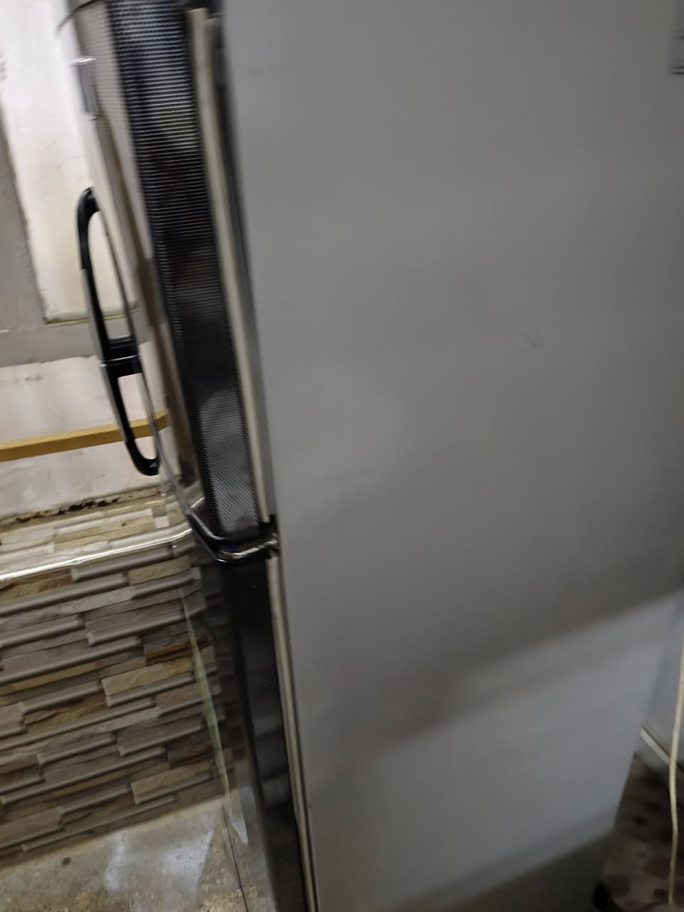 السلام عليكم اخوان رمضان كريم هاي غراض للبيع كلمن وسعره 
الثلاجه ماداخله تصليح والتجميد فول وبيها ضمان بالتجميد والكشر كدامكم سعرها ٨٠ الف 
والمبرده الونا الاصليه مشتريها ٢٥٠ الله شاهد رايدها ب١٠٠ 
والتنور جديد مستخدم قليل بي عازل حراره السعر  ٤٠ الف 
وعدنا تنور الزغير الارضي ب١٠ الاف


**إذا كنت صاحب هذا الإعلان وتريد حذفه لأي سبب، رجاءا أرسل رسالة إلى الدعم الفني**