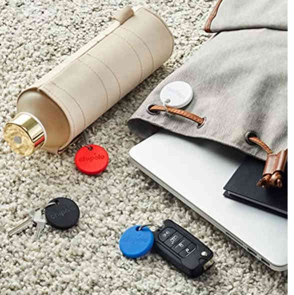 Chipolo Plus
 جهاز تعقب بلوتوث مقاومًا للماء، ويساعد على العثور على الأشياء المفقودة مثل المفاتيح أو الحقائب  أو الدراجات النارية 
يمكن توصيل الجهاز بهاتف ذكي عبر تطبيق Chipolo المتاح لنظامي iOS و Android
يحتوي الجهاز على بطارية  قابلة للاستبدال تدوم لمدة تصل إلى 12 شهرًا. 
يتميز بصوت تنبيه عالٍ يصل إلى 100 ديسيبل، مما يسهل العثور على العنصر المفقود.

للاستفسار خاص او  واتساب  او 
***********
او *********** 
 العنوان/بغداد/البياع/شهداء البياع /شارع سوق رضا  
*يوجد توصيل لجميع المحافظات
@إشارة
