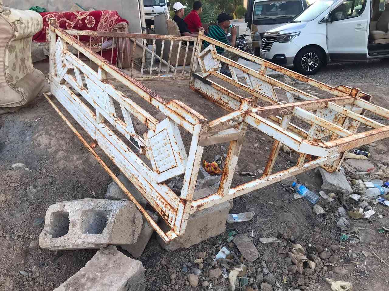 السلام عليكم محجر للبيع يرهم على ٩٠او ٢٠٠١ مكانه ديالى سعره ٢٦٠ هـ***********
