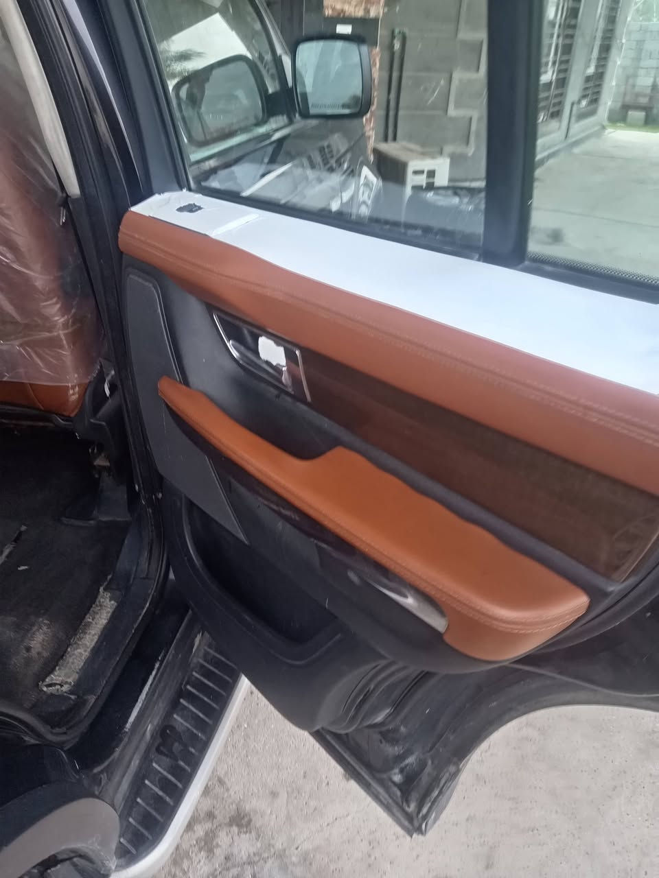 بسم الله
سلام عليكم رانج روفر ٢٠١٢ اصل رقم بغداد تحويل ثاني يوم سياره سبورت فول مواصفات أعلى فئه تبريد ثلج وثلاجه وسطيه محرك سبانه مامدوده علي وكير ٦نمر صاروخ
كزوز رياضي فول
تخم تاير جديد
دفع رباعي سياره مكفوله لا ظربه ولا صبغ
جوبلس
تصعد وتنزل وكلا بشرط
محرك العادي المرغوب يعني تسحك اخظر يابس
صندوق شفط كهرباء
٥بصمات بل بوب
جاهزه علا آخر حبايه
العنوان بغداد ***********
***********
سعر ١٣٥
بيع او مراوس حسب القناعه
