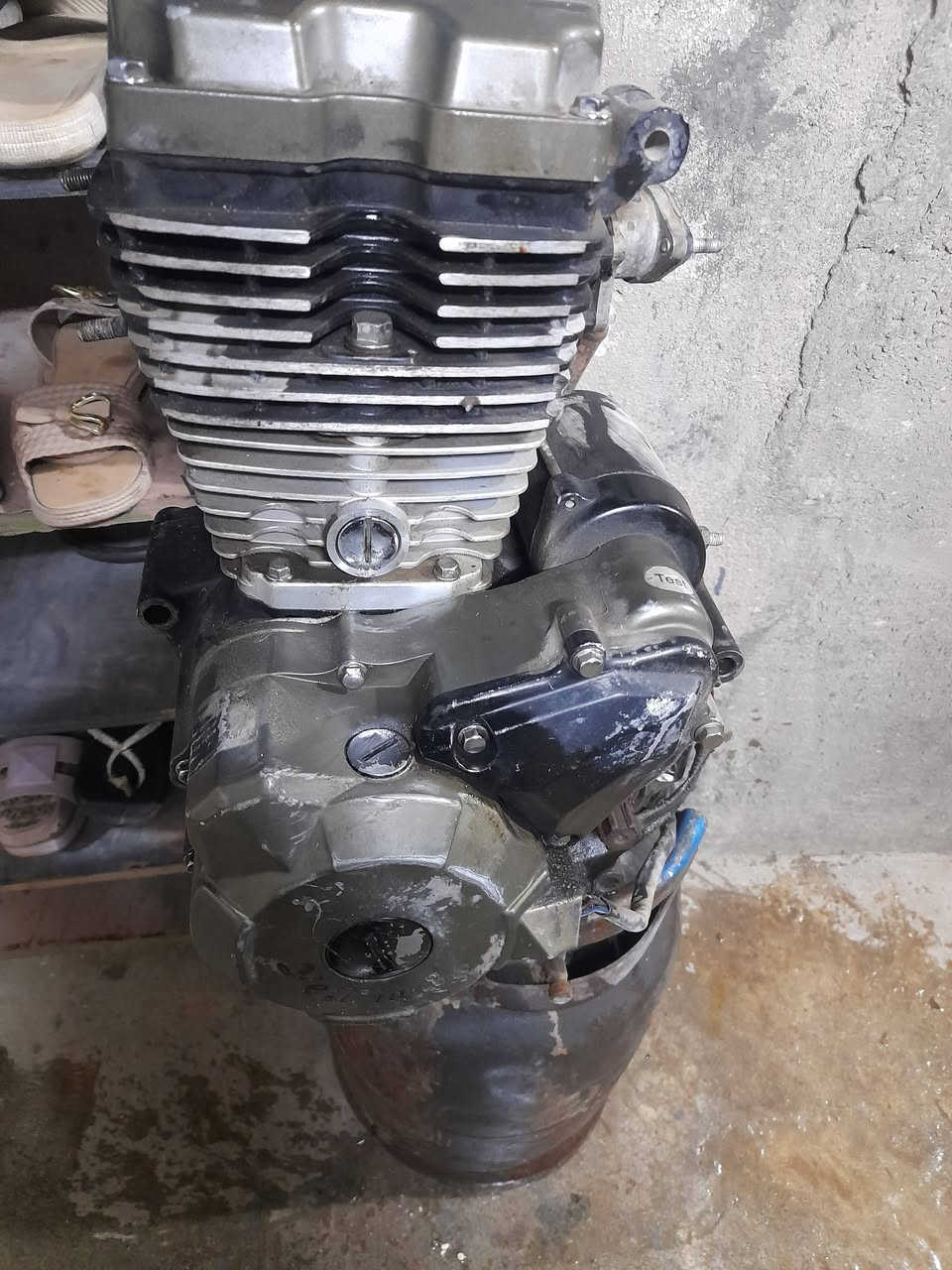 سلام عليكم محرك ستوته مديل ٢٣ بلادي يرادله تجفيت  مكان بغداد  ***********
