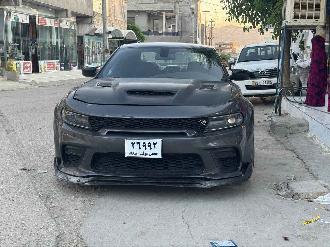 دۆج جارجەر ٢٠١٦ وایدبۆدی براوەی دوبەی سەیارەکە نمونەیە لە جوانی ٤ تایەی لۆکی لە ژێرە تازە سێرفز عام کراوە گێڕ و مەکینە بەشەرت تەقەو ڕەقە بە شەرت  
۲ پارچەی ئەمریکا بۆ یاخە بی ناو گرتن 
ئەو رەقم شانسی2C3CDXBG2FH826992. 

بۆ زانیاری زیاتر پەیوەندی بکە 
*********** بشدار, السليمانية
