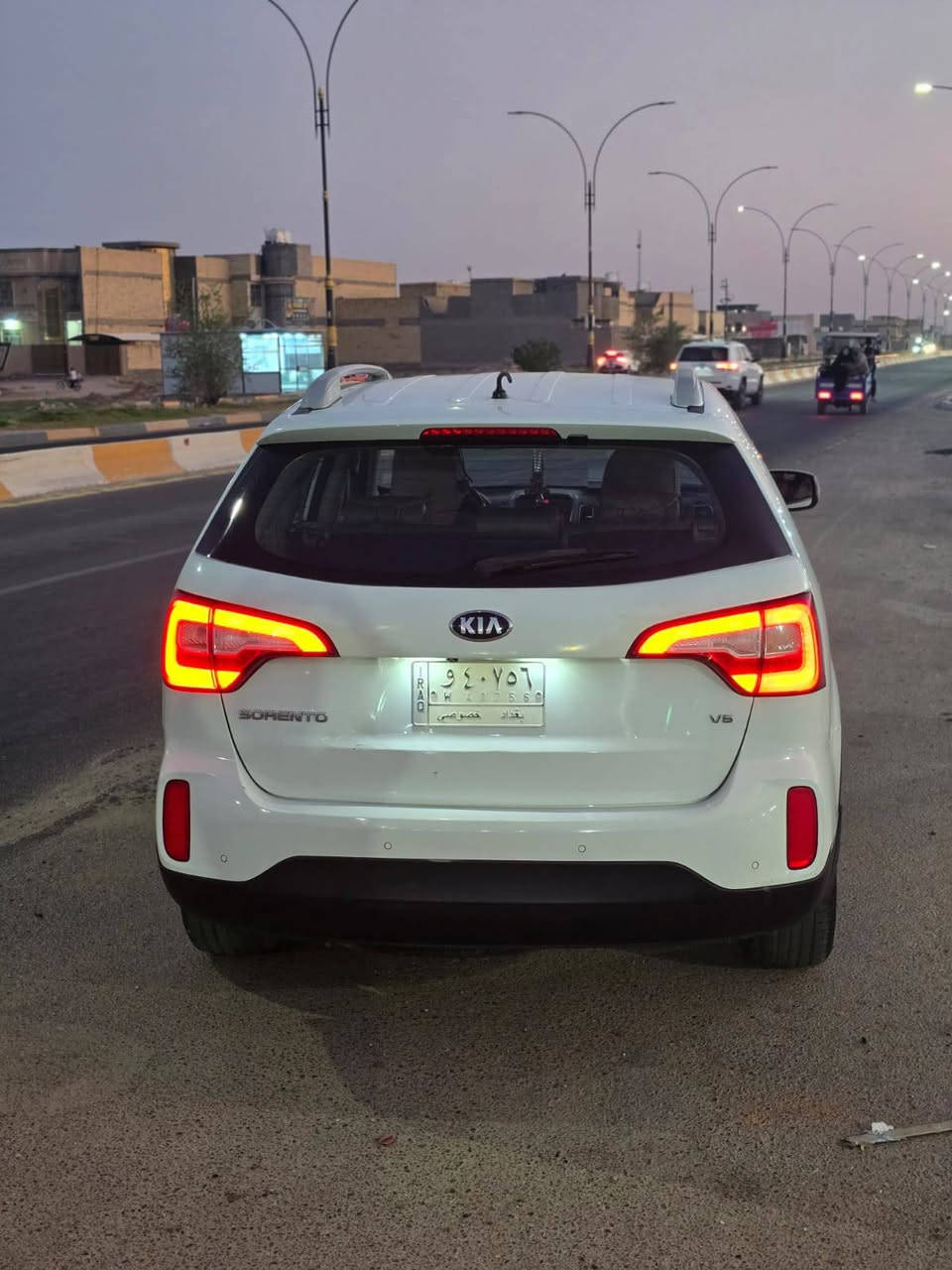 سورنتو 2015 V6 وراد خليجي رقم بغداد بسمي وتحويل شوكت مايعجبك . مكفوله .بيهه بارد اقل الشبر بقبق الجنطه ومئشره اني الباقي السياره مكفوله . بصمه 7 راكب 3 قطع تبريد شاشه زغيره لمس + كامره دواره تحكم ستيرن فول كشنات اماميه كهرباء . اناره داخليه . حساس امامي خلفي .  بك لايت لد : السعر  187$ وبيهه مجال
مكاني كربلاء  
الشراي يخابر غير متواجد ع الفيس 
***********
