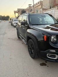 للبيع او مراوس مديل 17 كامله بدون اي نقص حادثه كلش خفيف فقط بنيد وجامل...