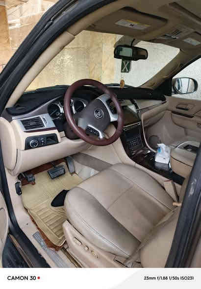 كاديلاك سكاليد ٢٠١٢ بغداد باسمي فول مواصفات مراوس باوباما موديل١٦او١٧او١٨ رقم بغداد مكاني بغداد ***********بيه وات ساب
