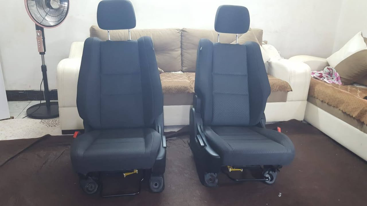 السلام عليكم شباب كشنات جيب لاريدو مخمل نظافه 100% عنوان السليمانيه***********
