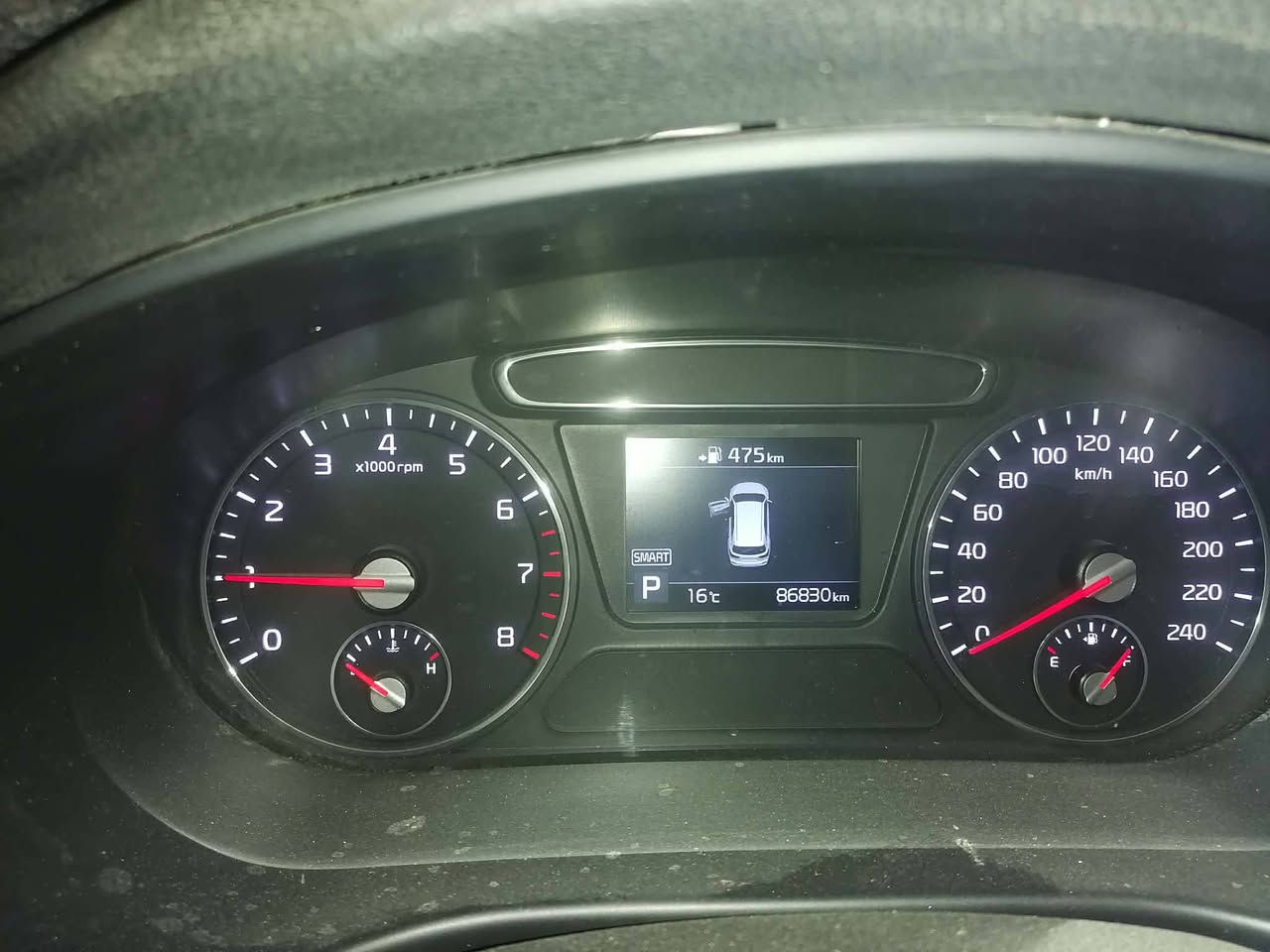 سورنتو 2020 خليجي نضيفة استخدام شخصي مال بيت موديل ٢٠٢٠   ٧ راكب سيارة جديدة السعر ٢٧٠وبيهة مجال مكاني بغداد ***********
