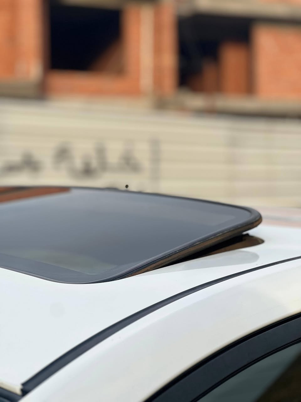 اخي مجرد ناشر اتصل على صاحبها لا تراسلني....

السلام عليكم... جيلي ام كراند موديل ٢٠١٢ ماشيا ٦٤ الف كيلو رقم بغداد بسمي عدنا السياره استلام شركه لحد الان  فول السياره كل نقص مابيها وجاهزه من صدر تبريد كير محرك كله مكفول شركه مبدل فقط دعاميه اماميه من الجراد... سعرها ٦٥ ورقه مكاني بغداد حي الجهاد
حسين رقمي ***********..

