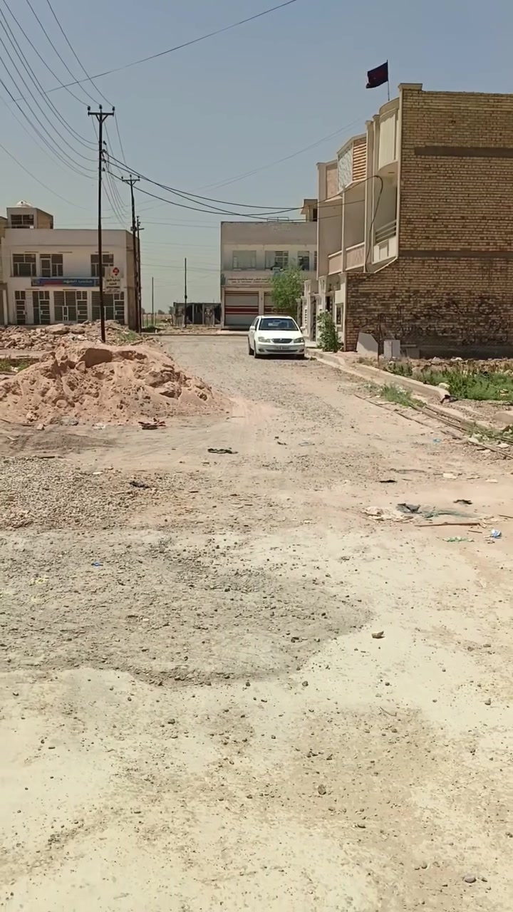 السلام عليكم قطعه ارض 100 متره برستميه اقرار محكمه سنه 25 خدمات كامله مايو كهرباء ومجاري وانترنت السعر 45 مليون الاتصال على الرقم ***********
