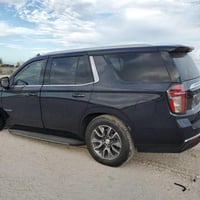 تاهو ls  2024 لون اسود كذاب ( كحلي داكن )   ضررها موضح بالصور   رأس جا...