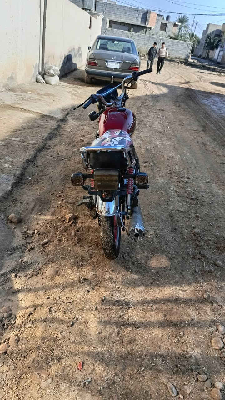 سلام عليكم الدراجه سيفان موديل 2021 الدراجه كامله خير من الله . او مراوس بدراجه او بيع  للتواصل ‏‪***********‬‏
