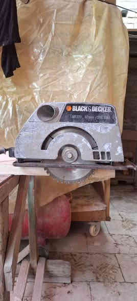 منشار قرصي عدد 2 واحد امركي 1400 واط واحد اوربي 1200 واط السعر 75 الف دينار اثنينهن   . المكان حلة/ شارع 80 طريق العلوية شريفة موبايل ***********
