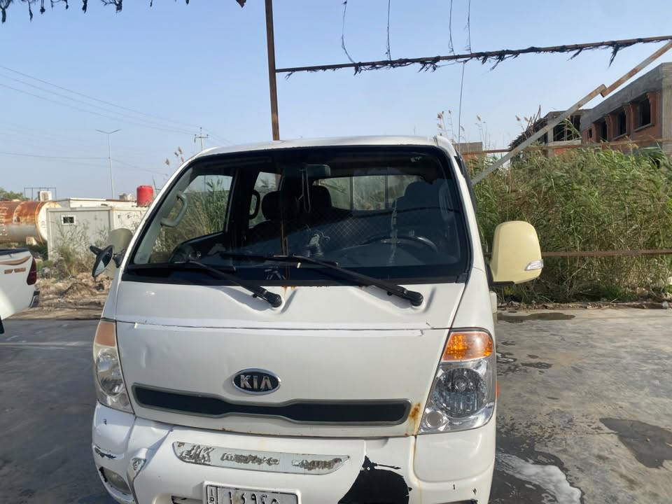 ٢٠٠٨ كيا دبل قماره سياره مكفوله  مسكر سبلاين كير مكينه حدادية تواير تبريد شغال سياره جاهزه خير من الله مكاني سماوه راعيها حله بالحمزه الغربي باي وقت يداور سعرها ٩٠$ 
واتساب اتصال ***********
