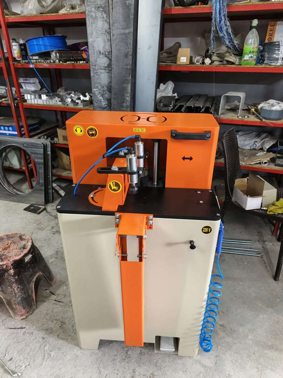 معمل كامل البيع
***********

بۆفرۆشتن
