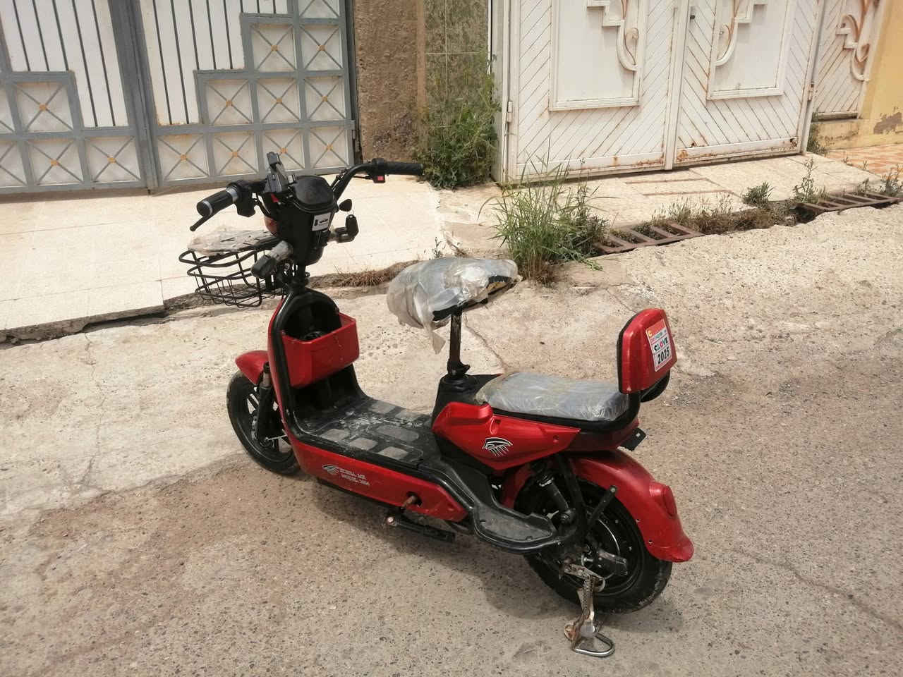 سلام عليكم مطور شحن حجم 14 مطور شرط بطاريات جديدات مطور نظيف إشارة يمين يسار شغلت لايت زينون ضوه وره شغال بصمه تشغيل عن بعد  راسني على الخاص


**إذا كنت صاحب هذا الإعلان وتريد حذفه لأي سبب، رجاءا أرسل رسالة إلى الدعم الفني**